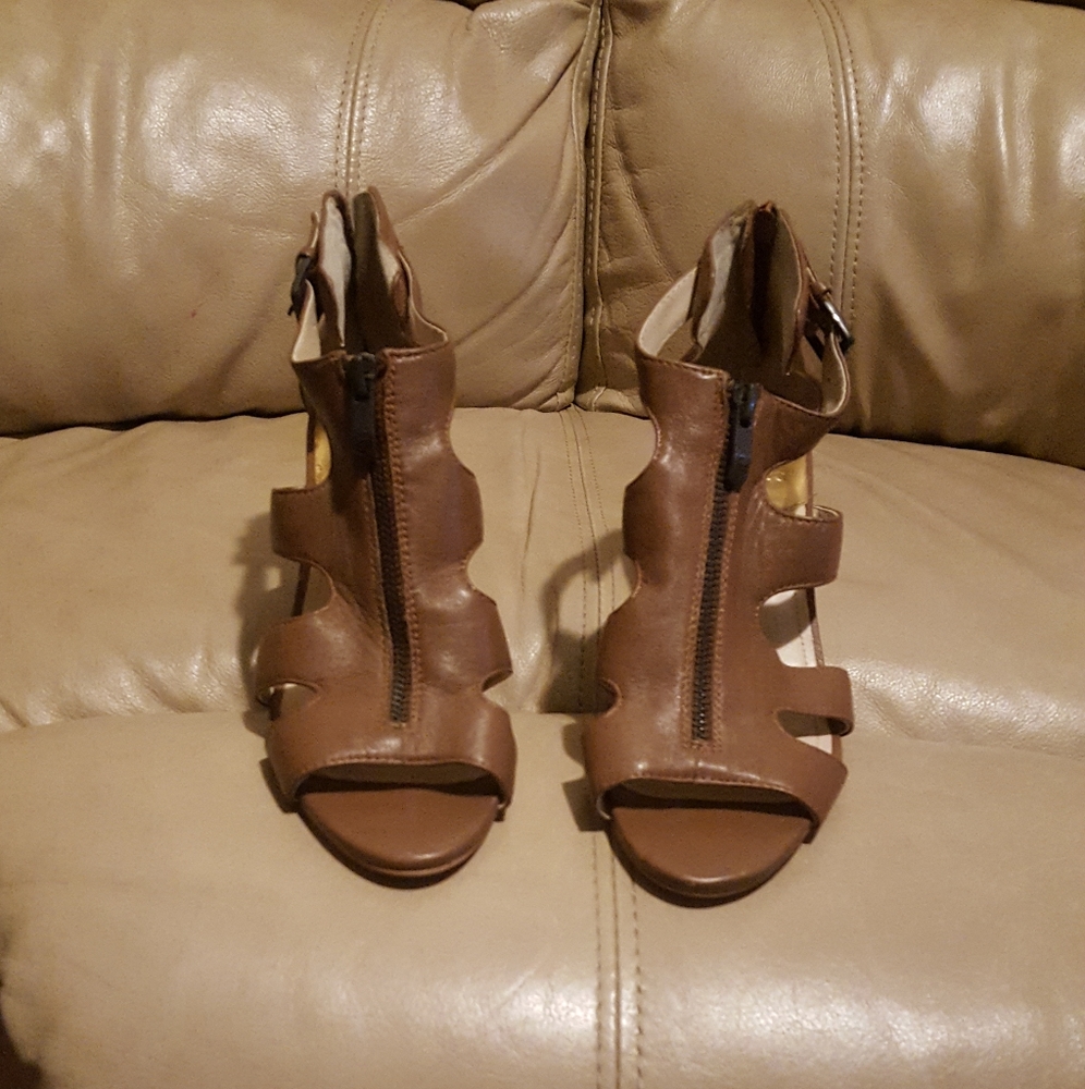 Vince Camuto sandals